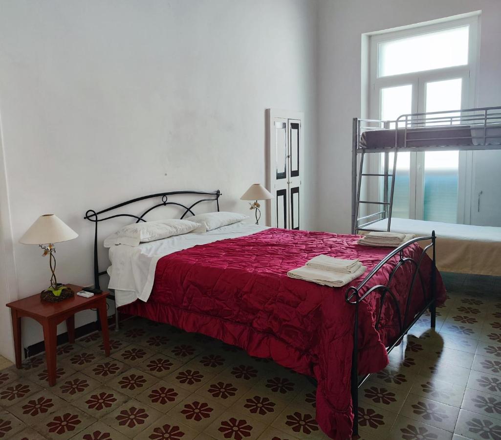 Appartamento Palazzo Antonelli Monopoli Eksteriør bilde
