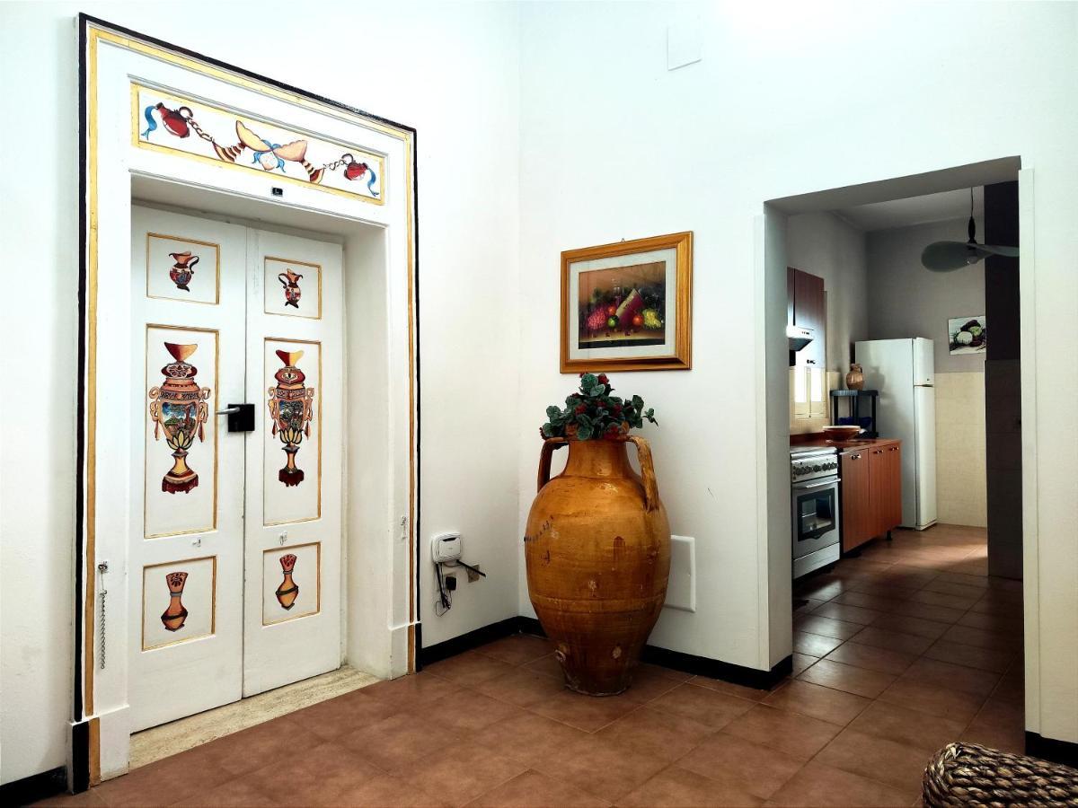 Appartamento Palazzo Antonelli Monopoli Eksteriør bilde
